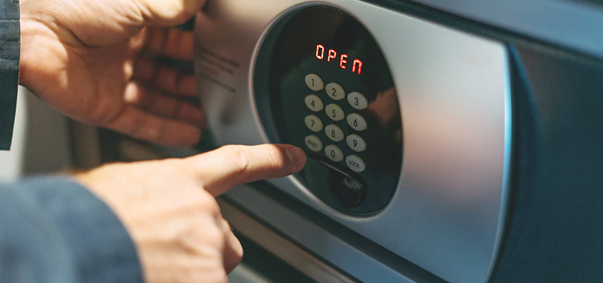 Cash Safe Openers in Niles