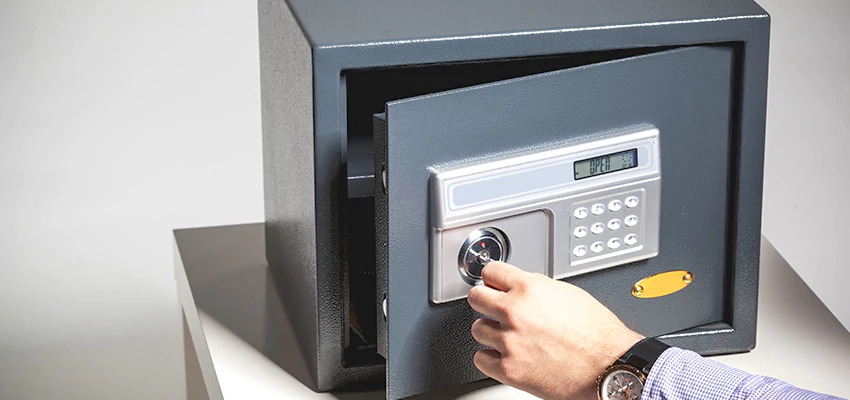 Jewelry Safe Unlocking Service in Niles